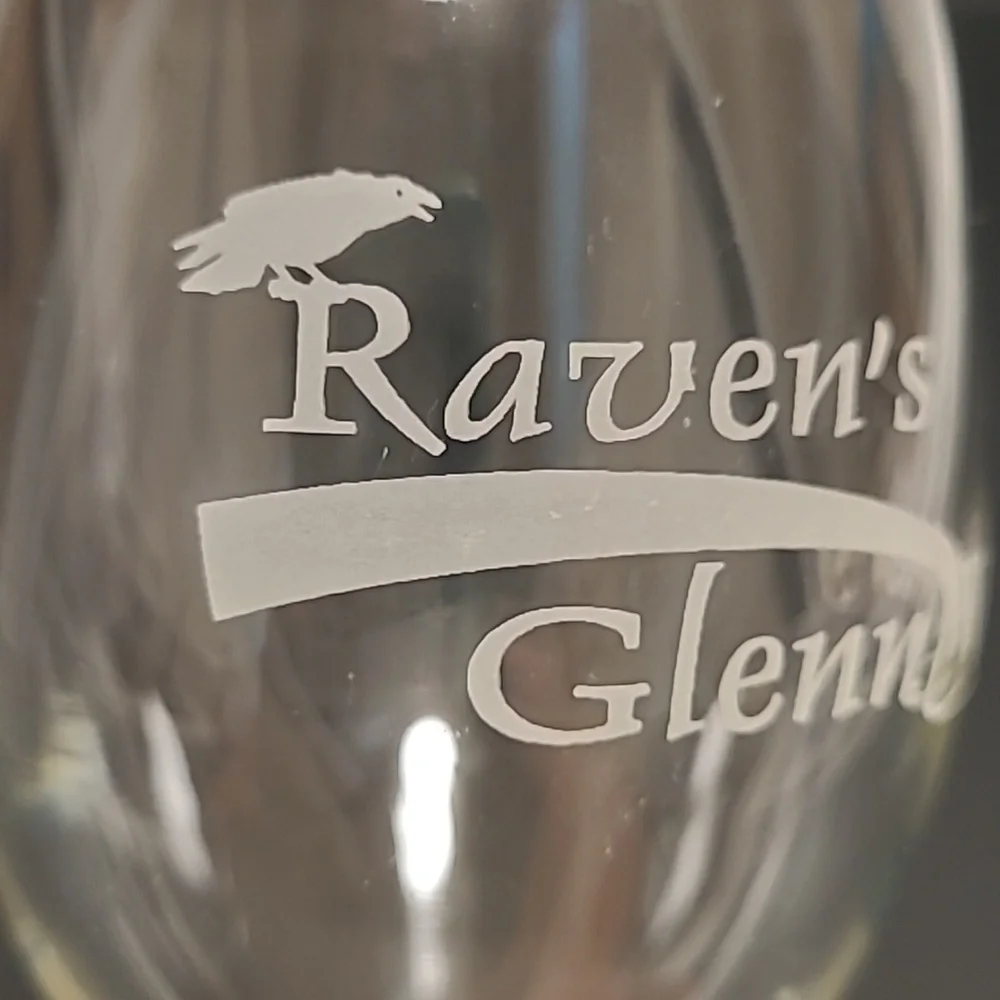 Set of 4 Ravens Glenn Winery Glasses